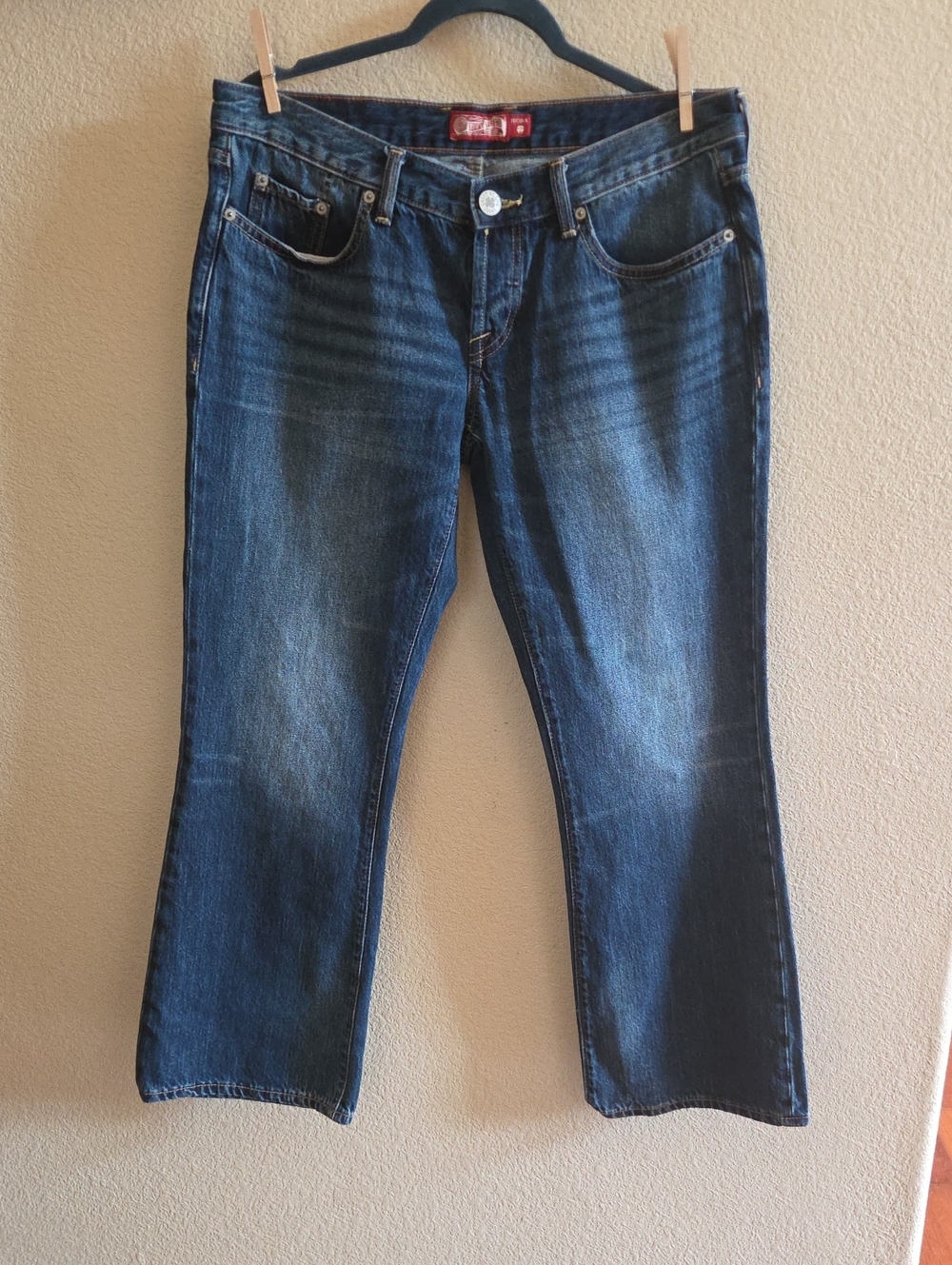 Lucky Brand Women's Addison Ultra Low Rise Flare Jeans. Size 10/30 A